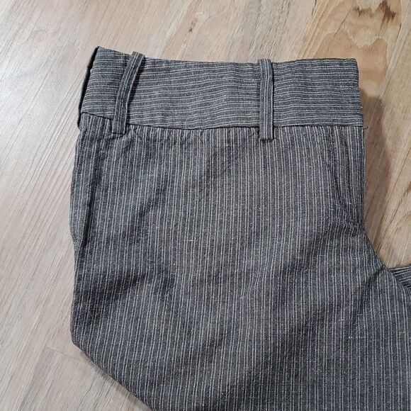 🔹️The Limited Brown Pinstripe Drew Fit Crop Pants Size 10/30 - Picture 2 of 9